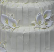 white lily wedding cake