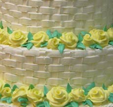 basket weave with flowers wedding cake