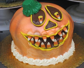 jack-o-lantern cake