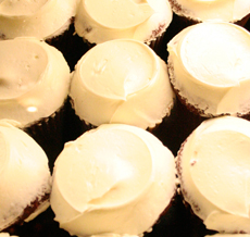 vanilla cupcakes
